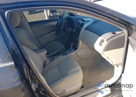 2013 Toyota Corolla Le z USA, uszkodzony, nr VIN 2T1BU4EE3DC064487